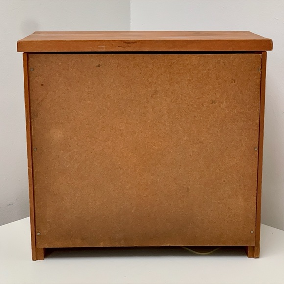 Mid Century Vtg Wooden Lithographed Puppy Dog 3 Drawer Doll Chest Dresser Trunk - Picture 4 of 13